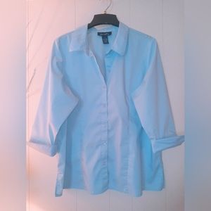 Denim & Co, 1X, light blue button up top.